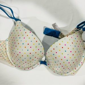 Victoria’s Secret 34D Push-Up Bra